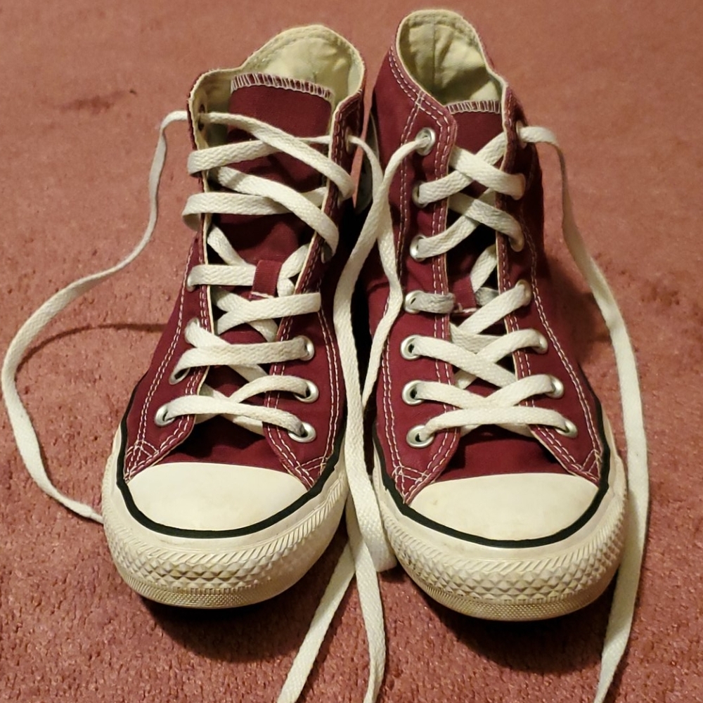 Maroon/Burgundy Converse High Tops